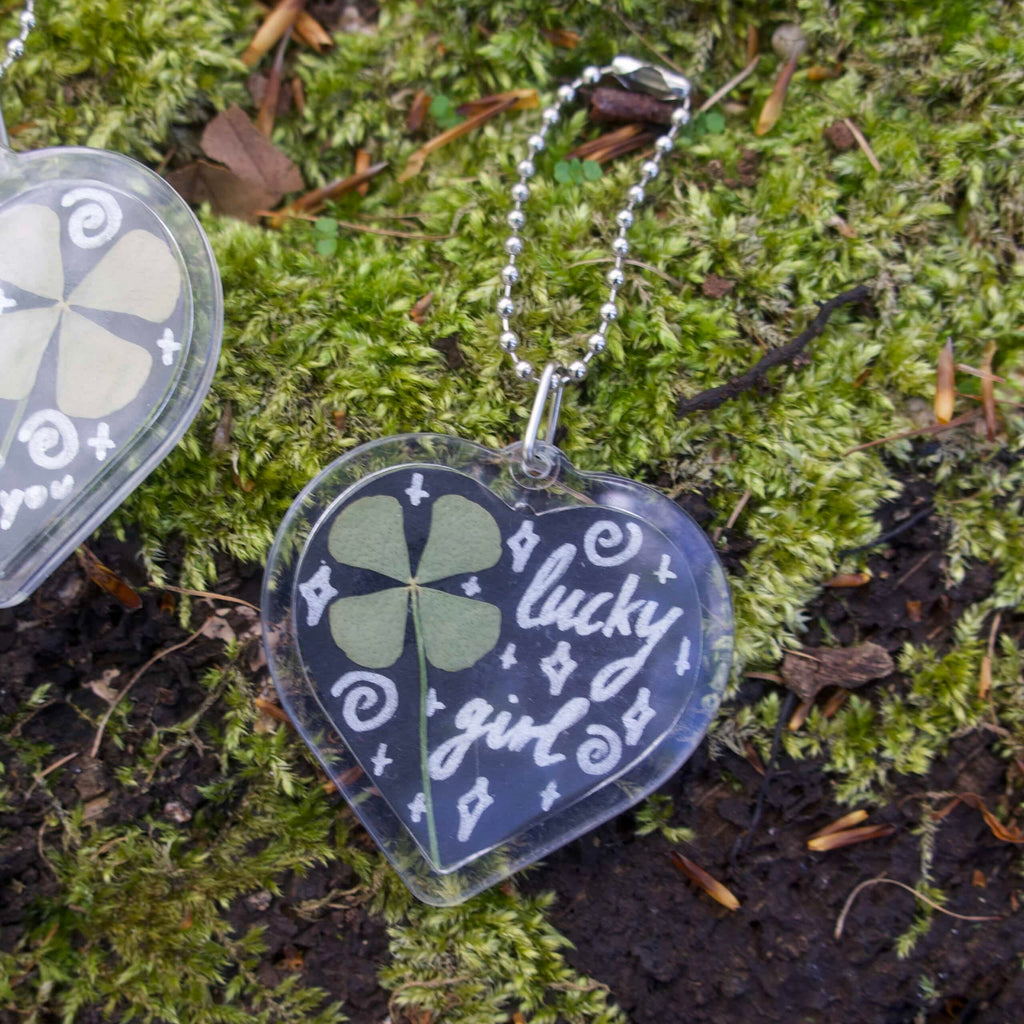 lucky clover keychains (B-Grade)