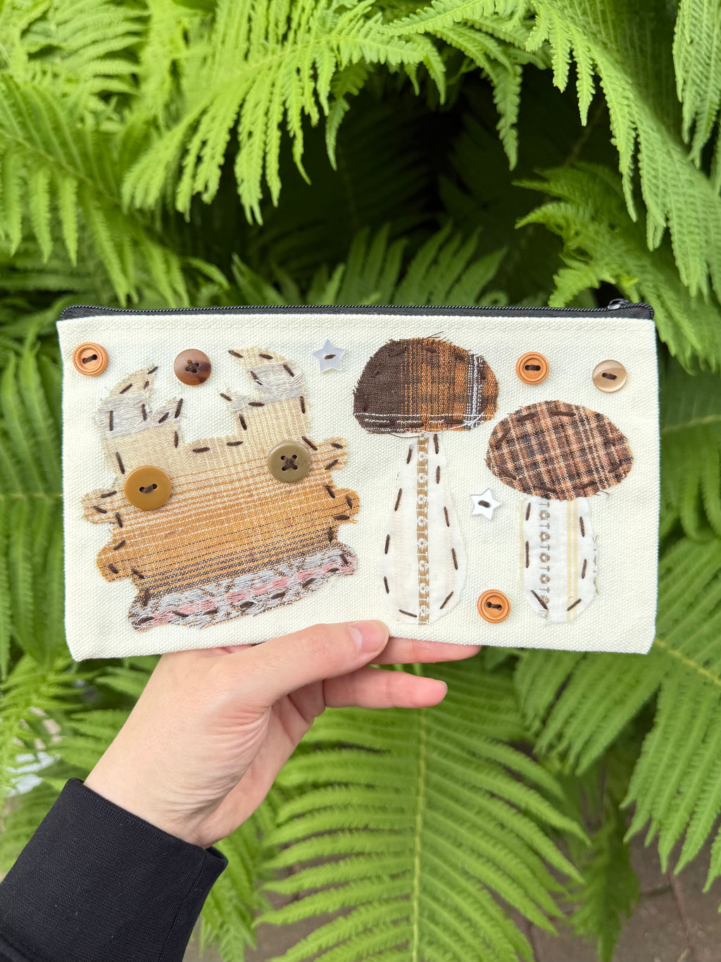 mushroom bug pouch - summer walk