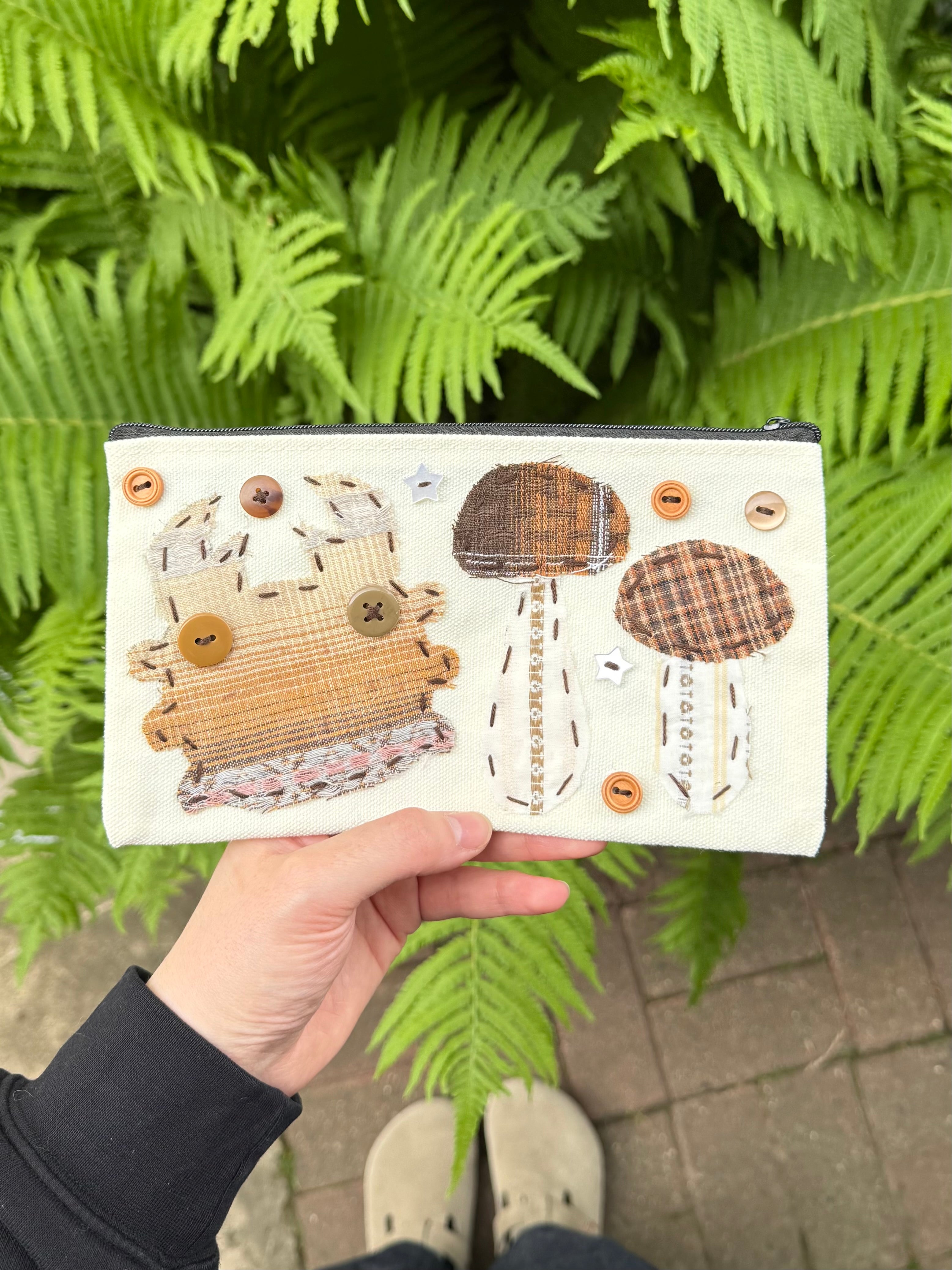 mushroom bug pouch - summer walk