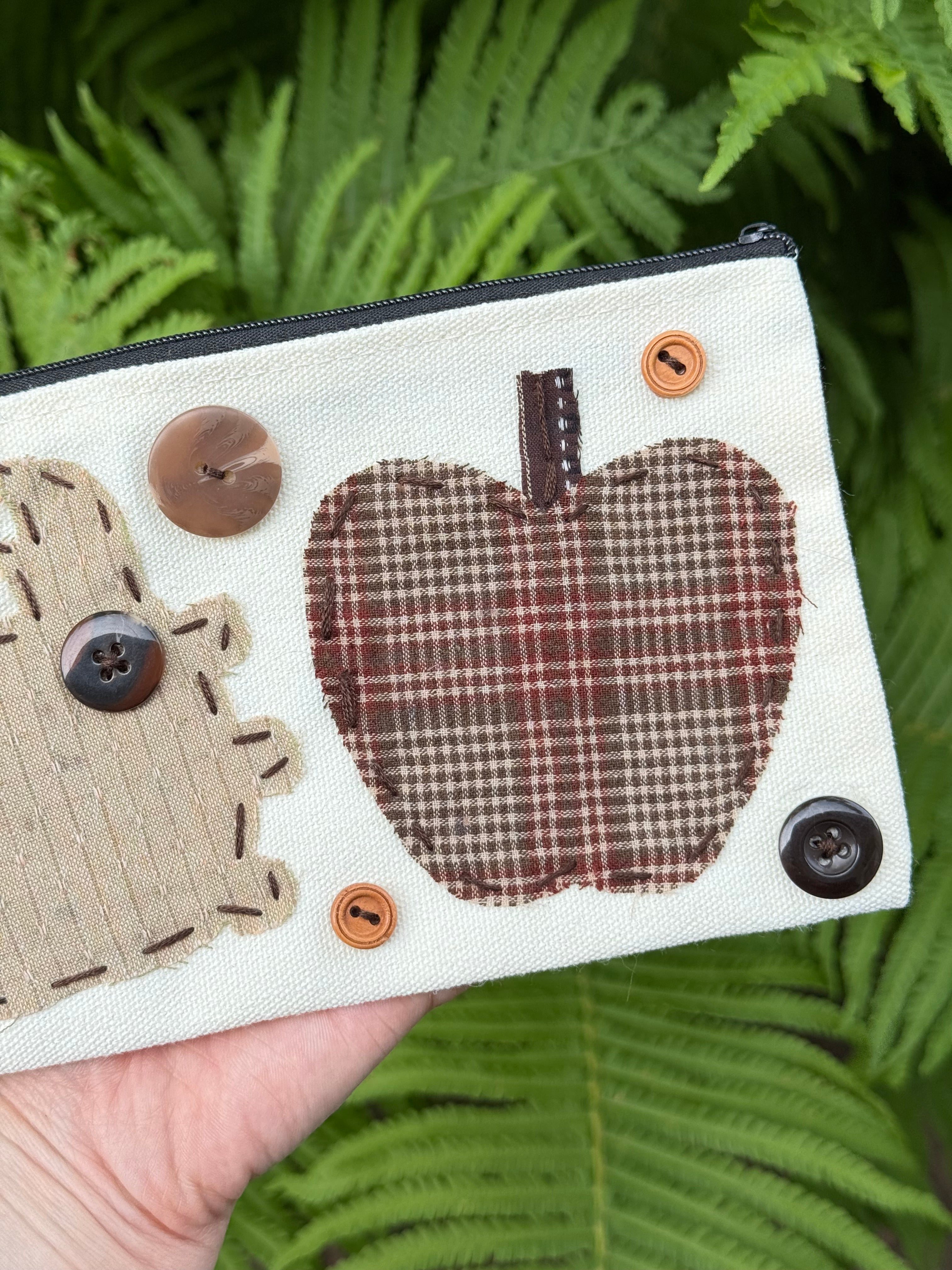apple tree bug pouch
