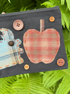 summer apple bug pouch