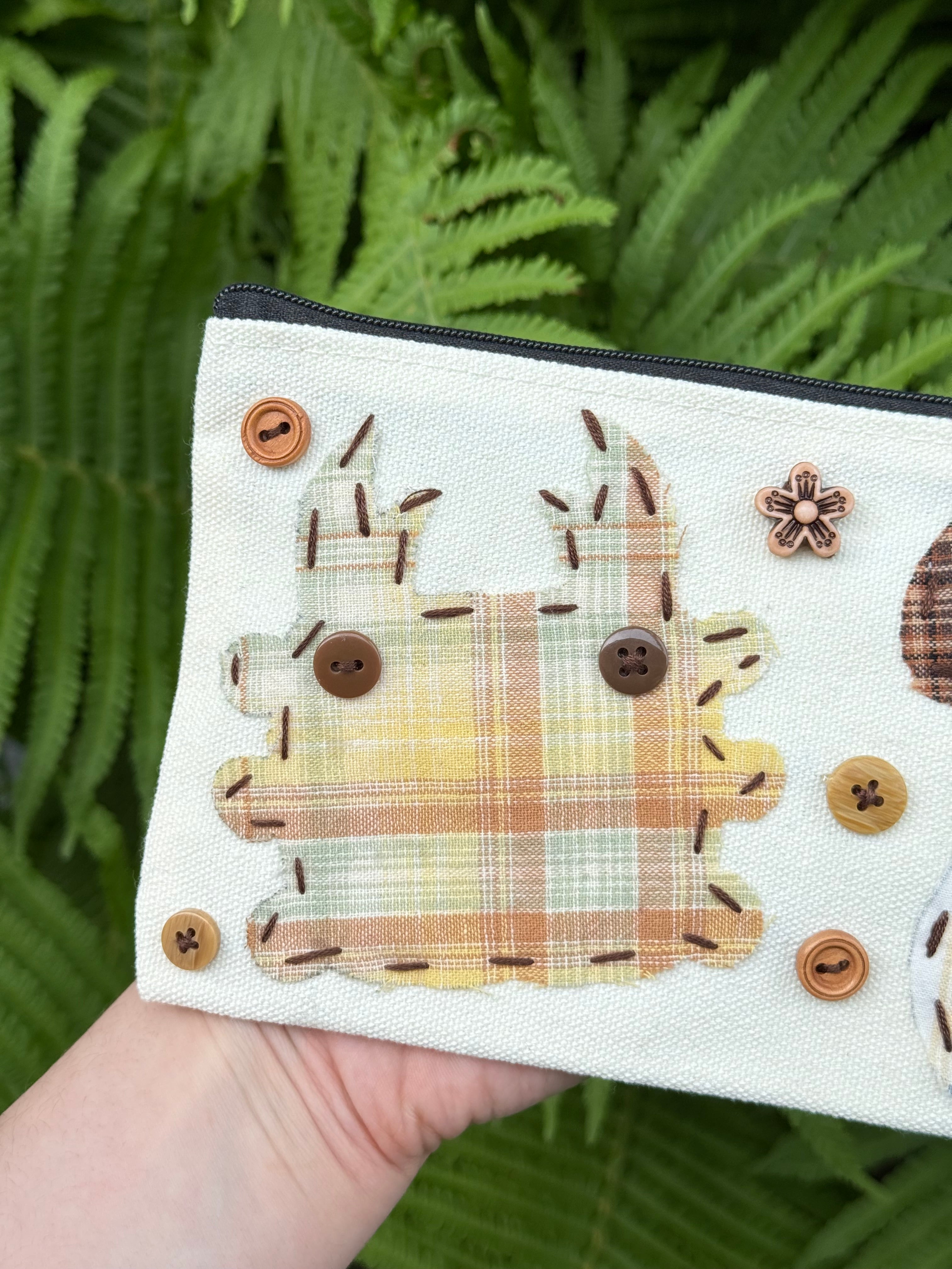 summer bug pouch