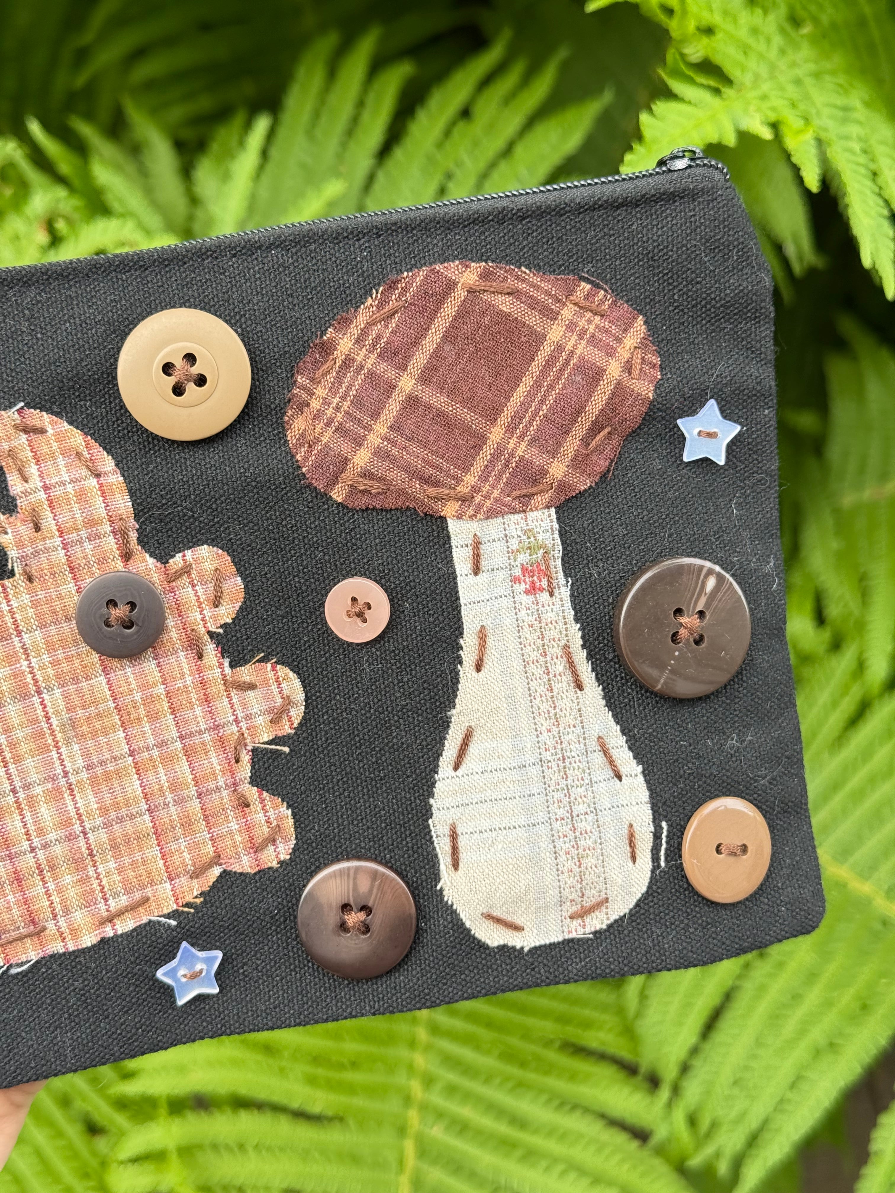 forest dream bug pouch