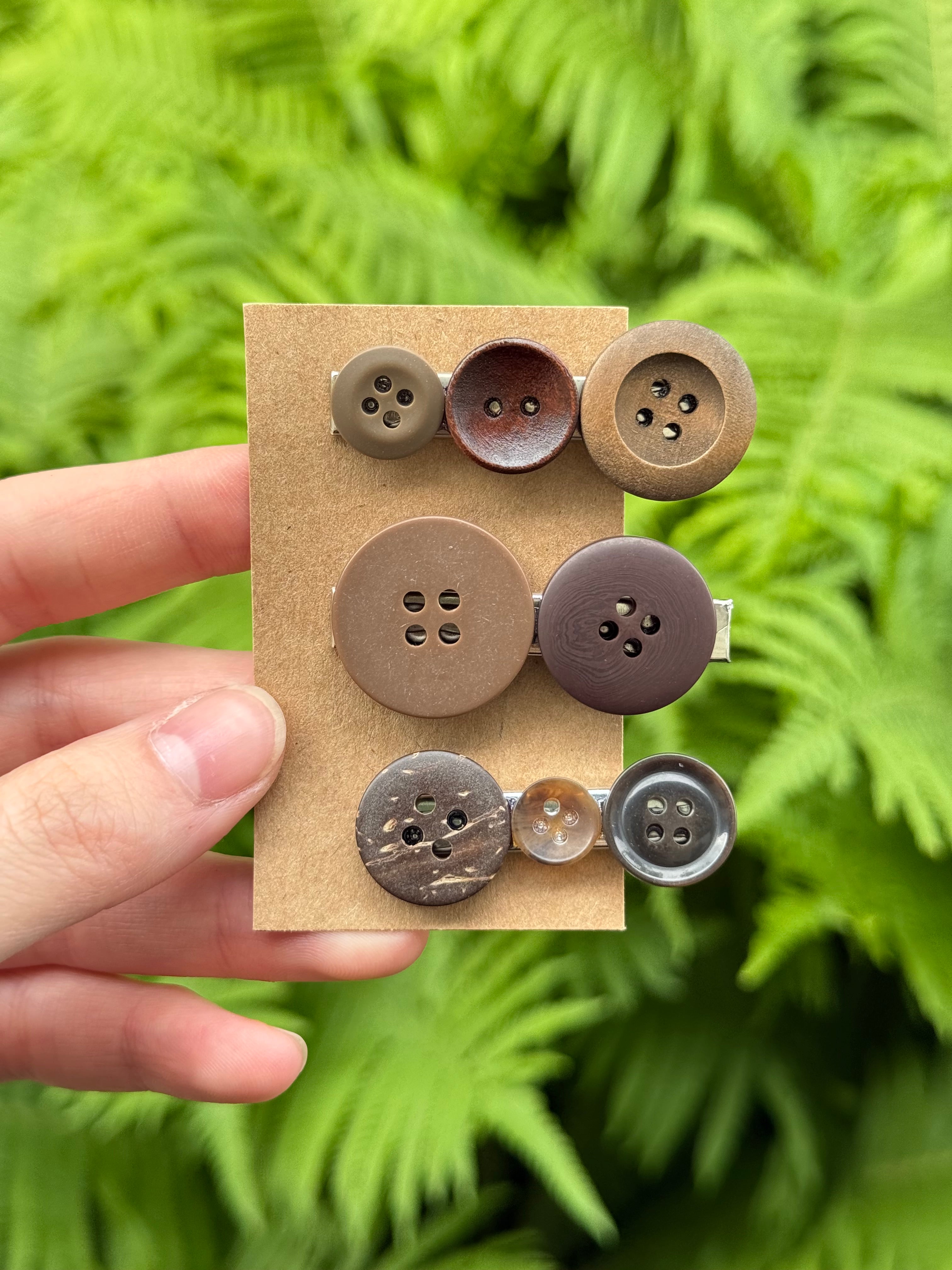 button hairclips - set 12