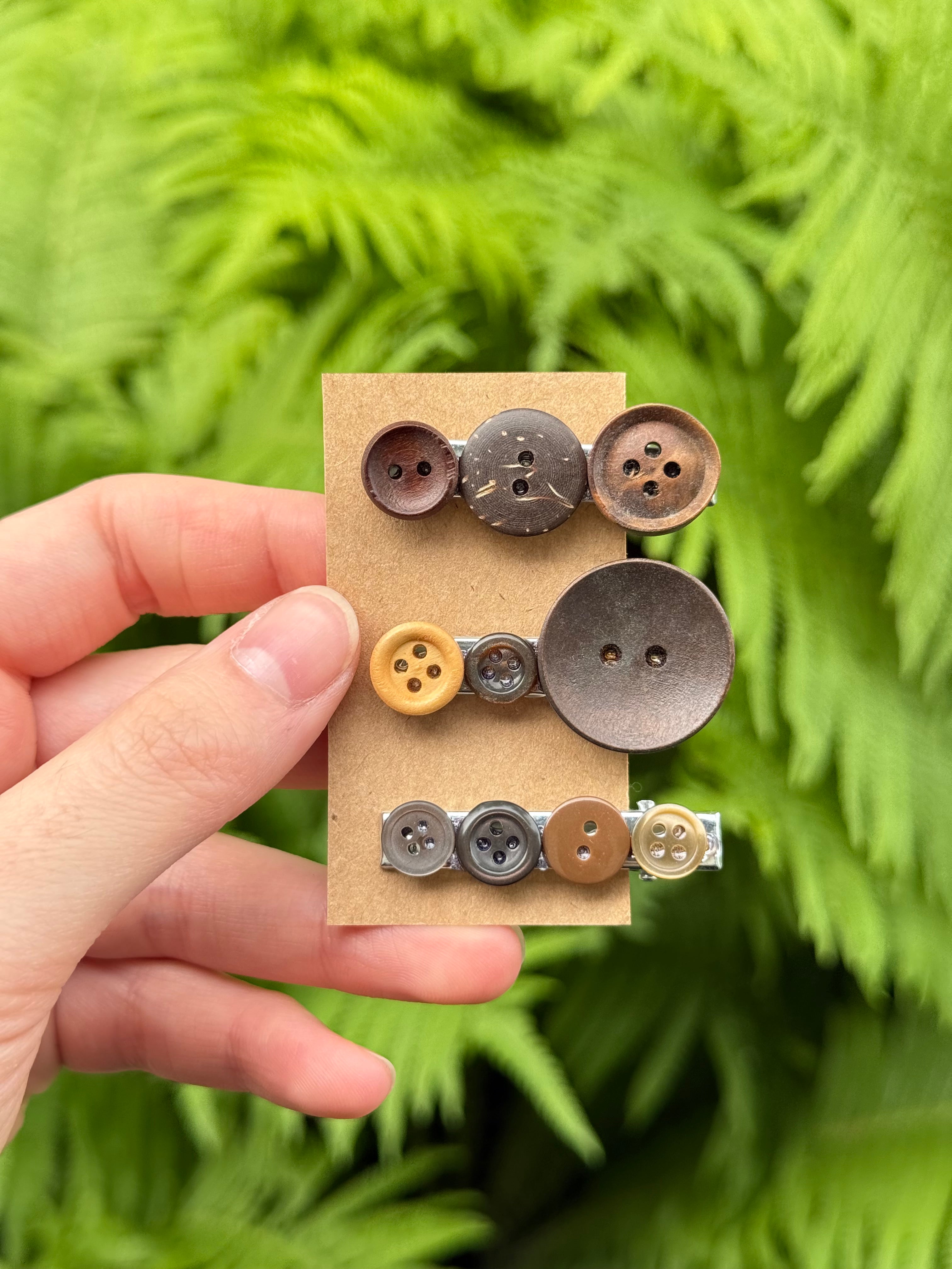 button hairclips - set 5