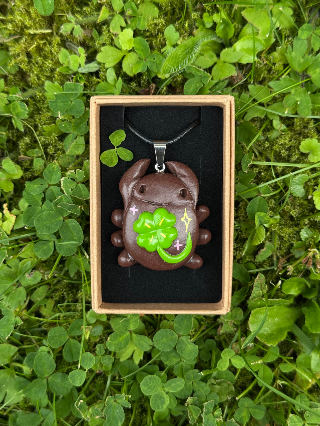 lucky clover bug - charm necklace