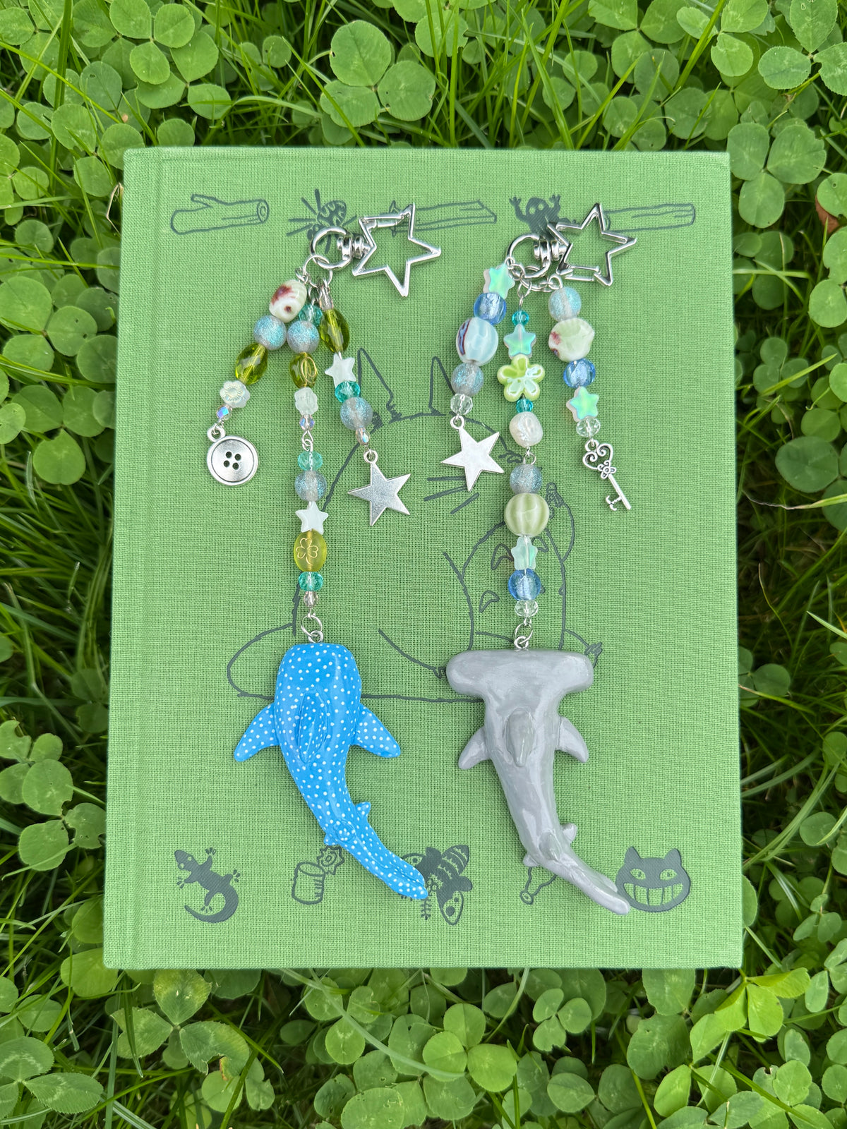 shark keychains .✦ ݁˖