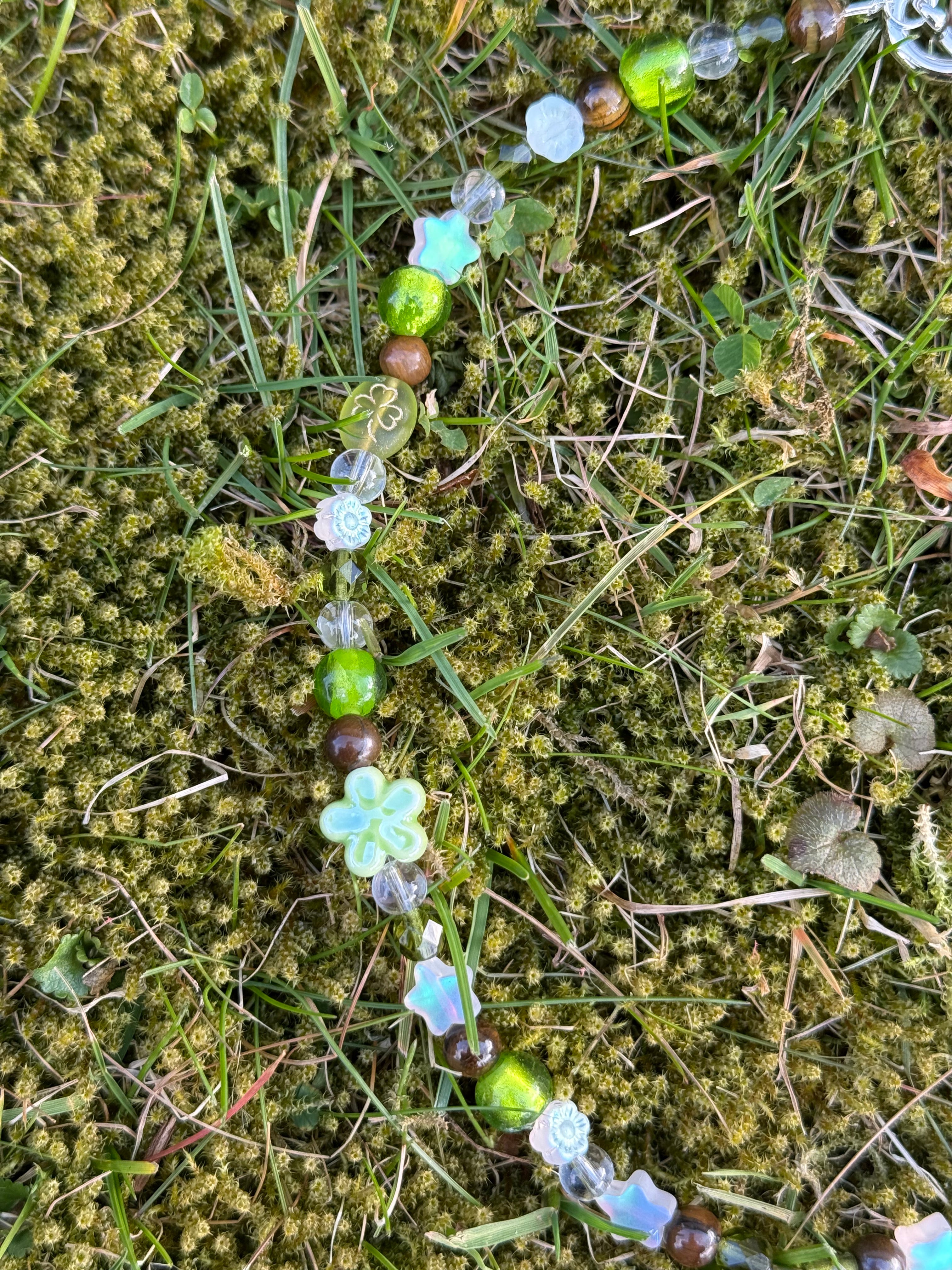 grandma´s garden bug necklace