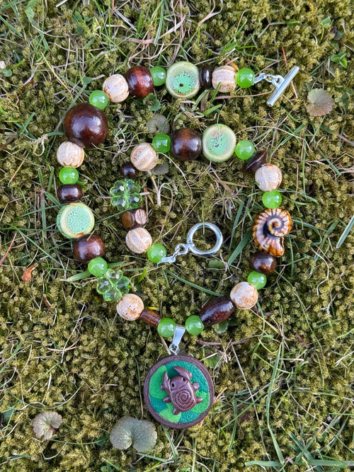chunky spiral bug necklace