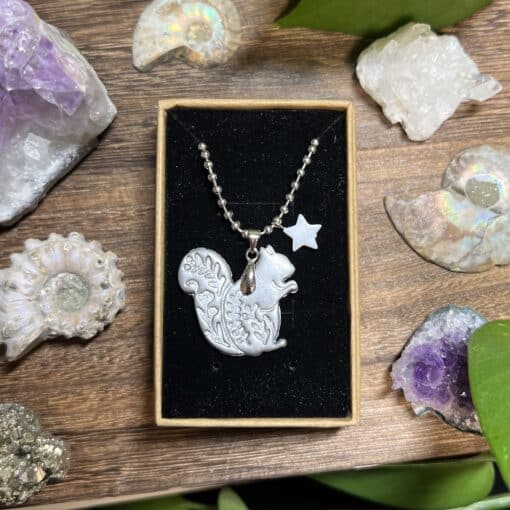 magical squirrel necklace - Image 2