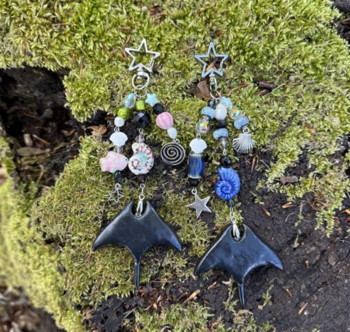 manta ray keychains