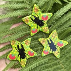 stag beetle tomato hair clip ★