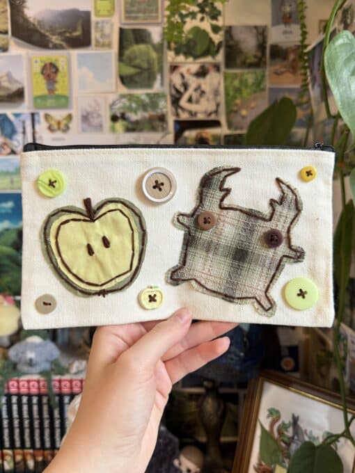 sour apple bug pouch