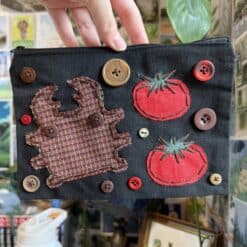 tomato bug pouch