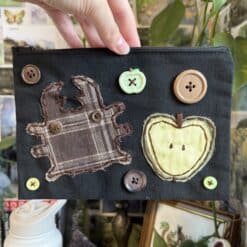 apple bug pouch